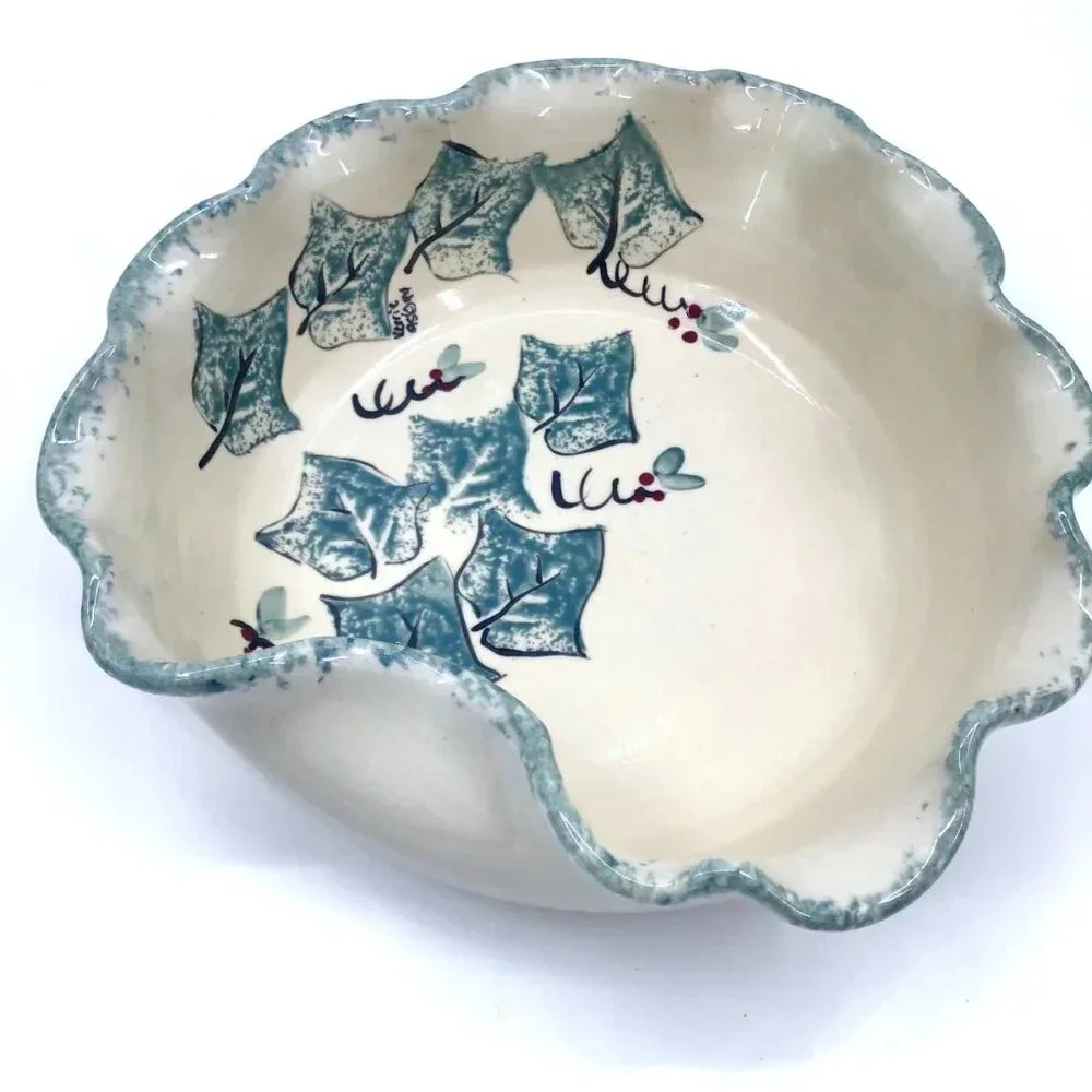 Vintage Abstract Studio Ceramic Ivy Holly Serving Bowl Artist Signed Green Red - Picture 2 of 15